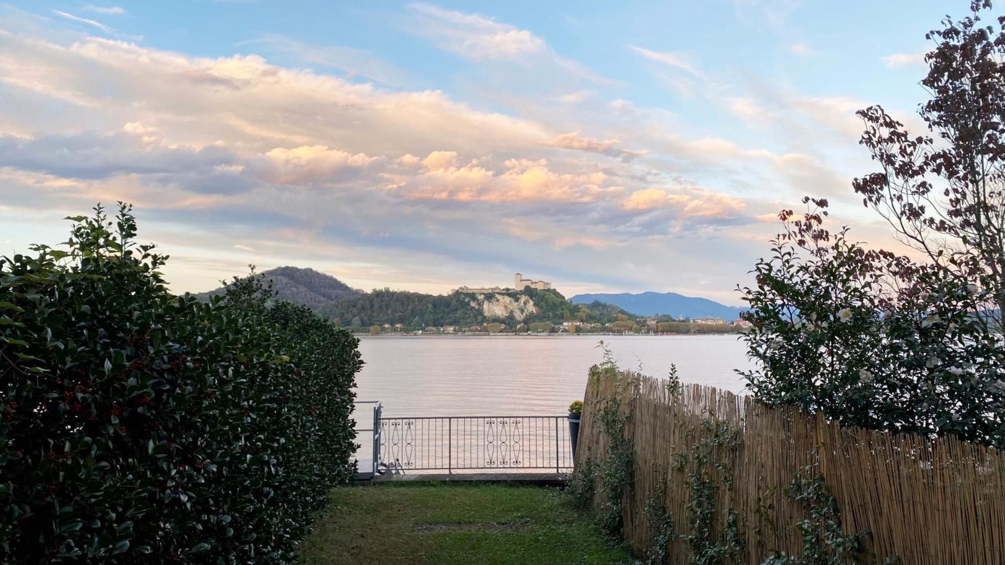 Fwl Italian Romance On The Lake Арона Екстер'єр фото